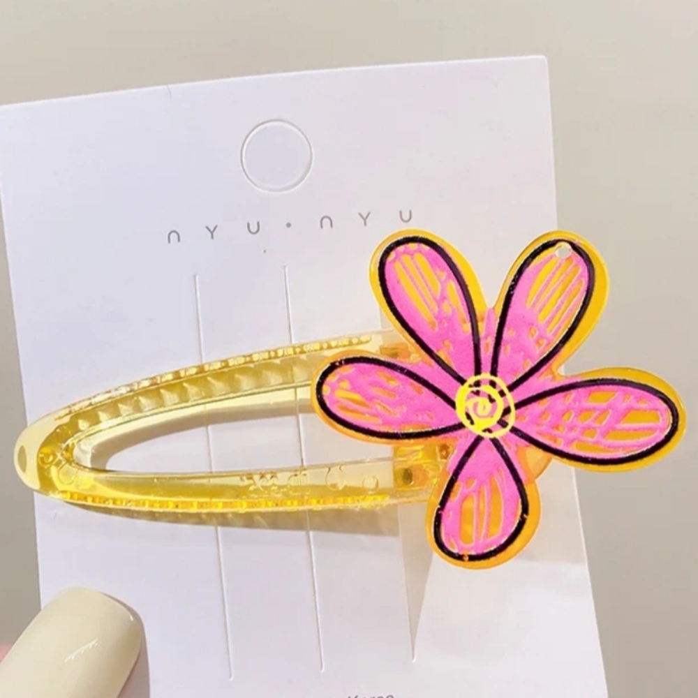 Yellow Five Petal Flower Barrettes‎ NEW